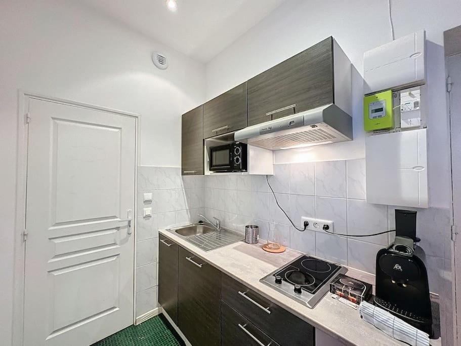 Cosy Appart, Rue St Cyr Lyon Exterior photo