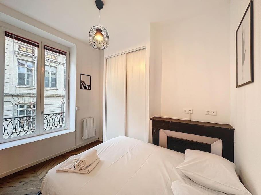Cosy Appart, Rue St Cyr Lyon Exterior photo